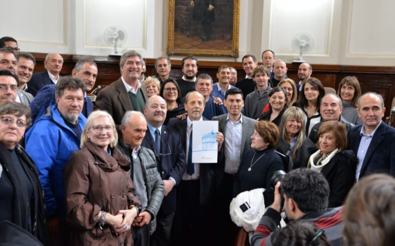  El Concejo Deliberante local homenajeó a Juan Carlos Martín