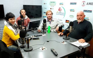 Largó... LA ESCUDERÍA! En vivo hasta las 18 por LA REDONDA 100.3