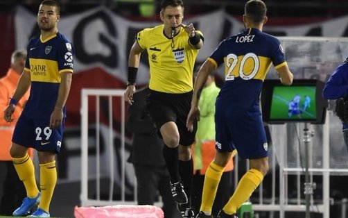 Vía Whatsapp, en Boca preguntan a los socios si la derrota ante River influirá en su voto