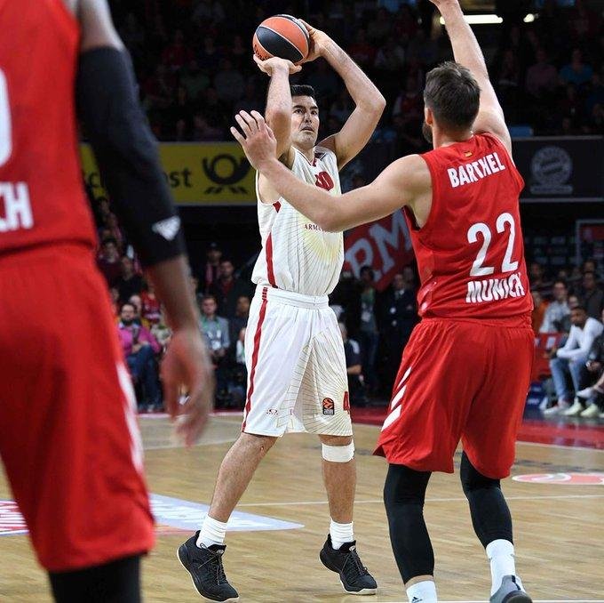 Scola debutó con una caída en el Olimpia Milano