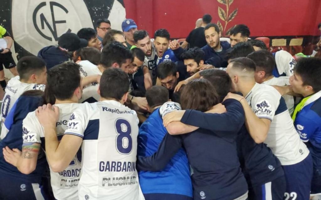 El Futsal va por otro paso hacia la gloria