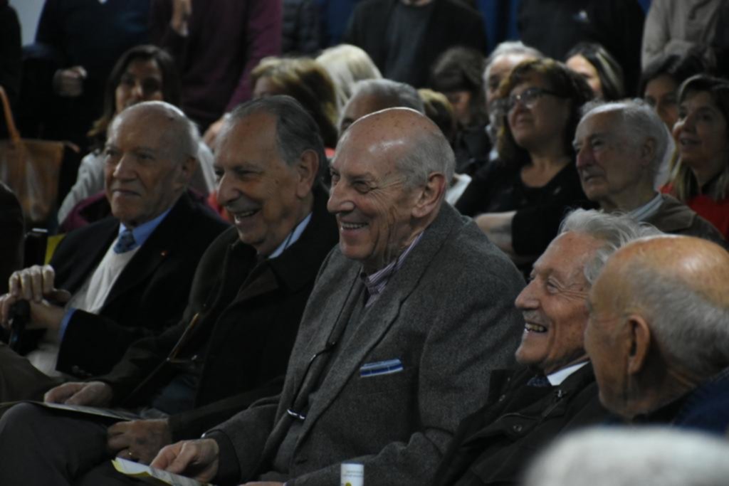 Homenaje a cuatro maestros de Vialidad