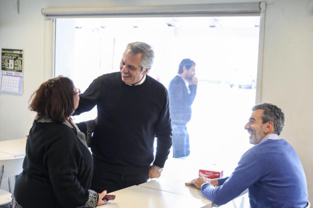 “Tarifas dolarizadas para garantizar los negocios de los amigos del Presidente”