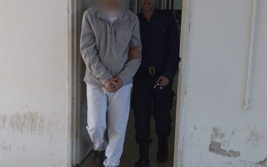 Detienen en San Martín a un sujeto acusado de distribuir imágenes de abusos sexuales a niños