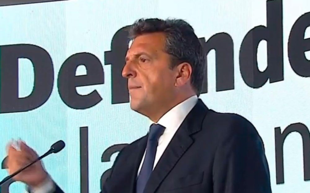 Massa: "La Argentina marcha hacia un acuerdo económico y social, sin la lógica amigo-enemigo"