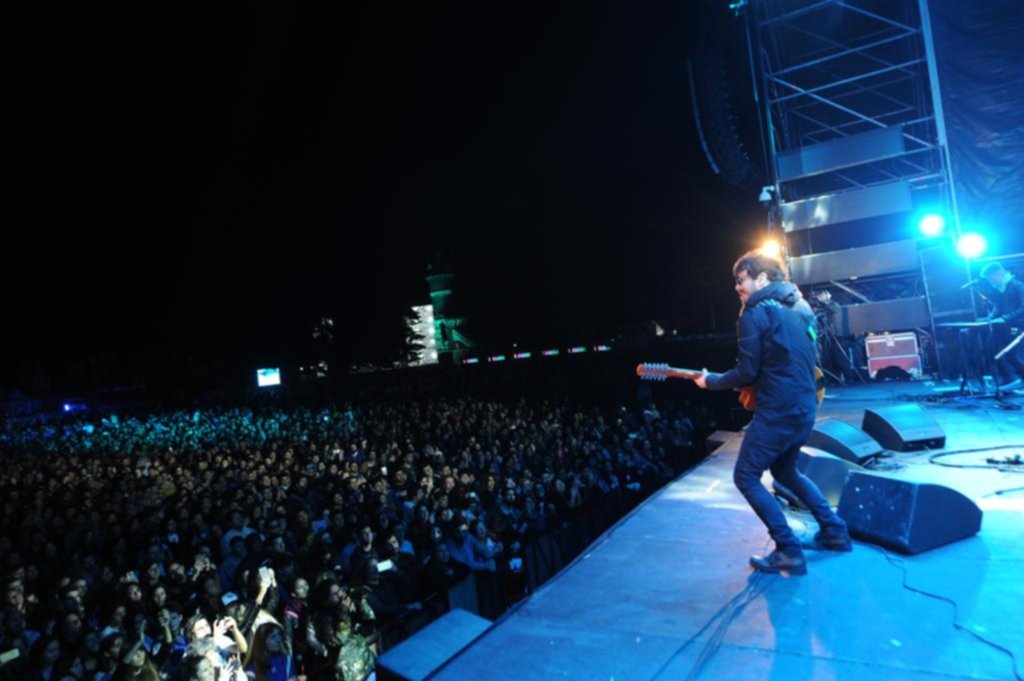 Miles de jóvenes vibraron en la “Repu” al ritmo del Festival Capital