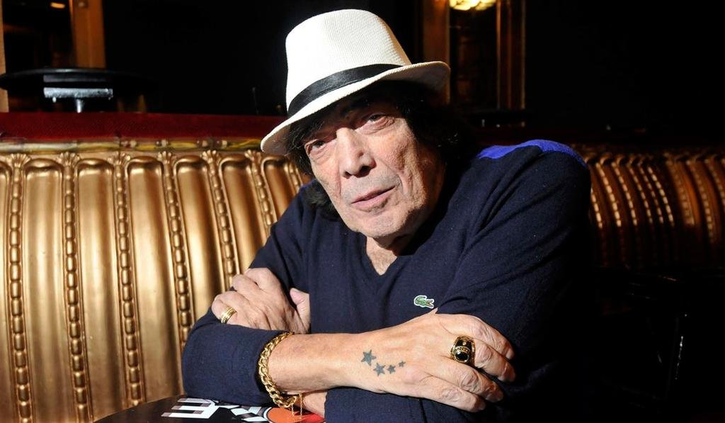 ¡Aguante, Cacho!: el cantante, otra vez internado y “delicado”