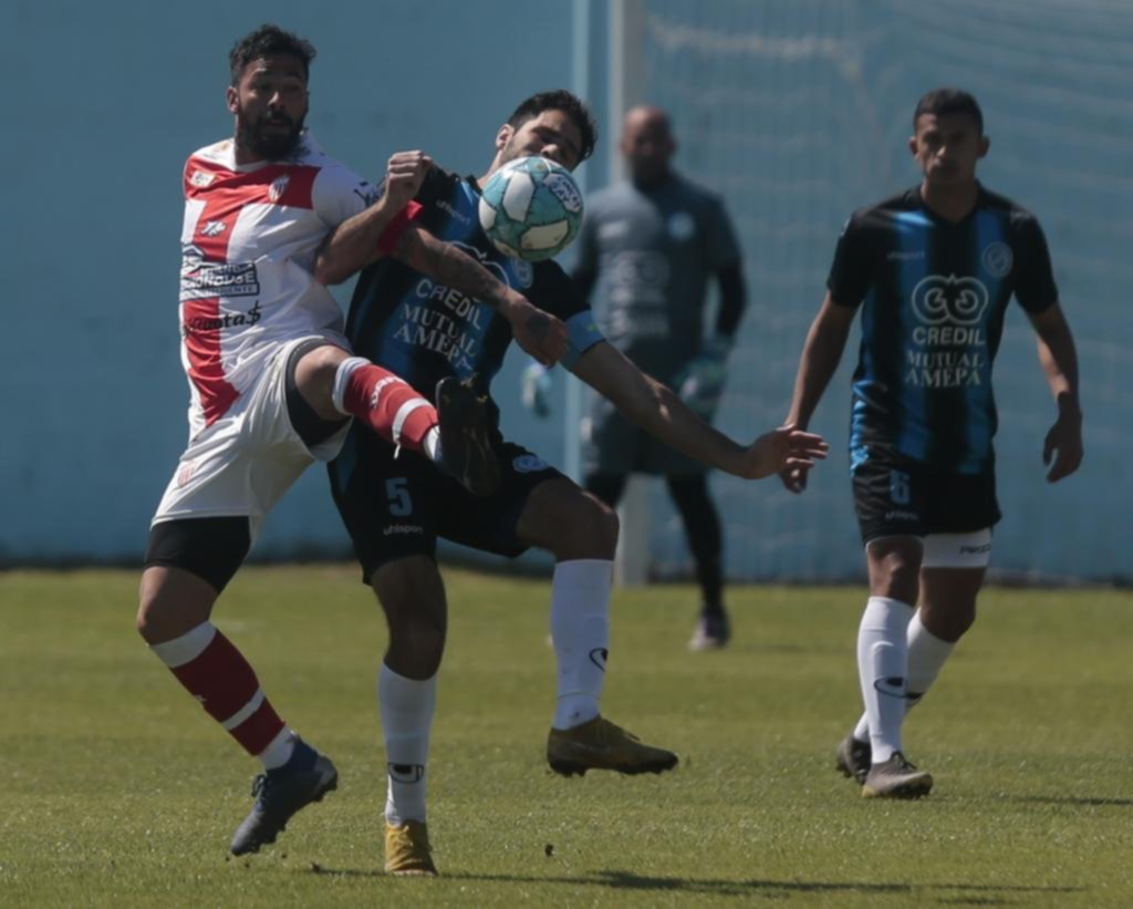San Carlos perdió en Berisso ante Talleres y no pudo saltar a la punta de la B Metropolitana