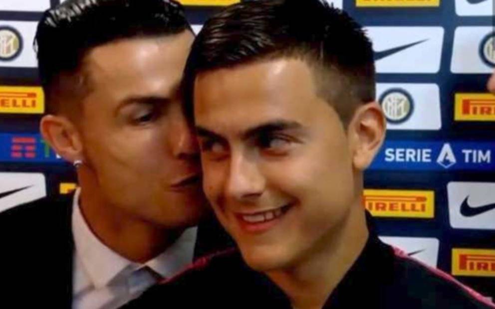 El beso de Cristiano Ronaldo a Paulo Dybala que se hizo viral 