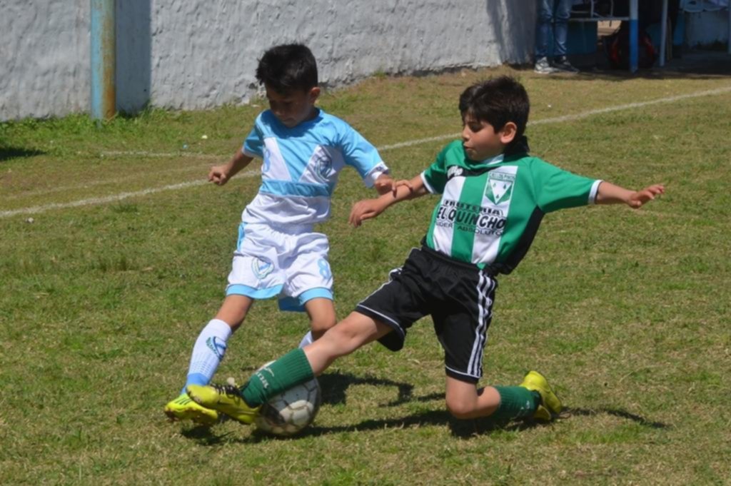 Enganchó para adentro y vuelve a encarar...