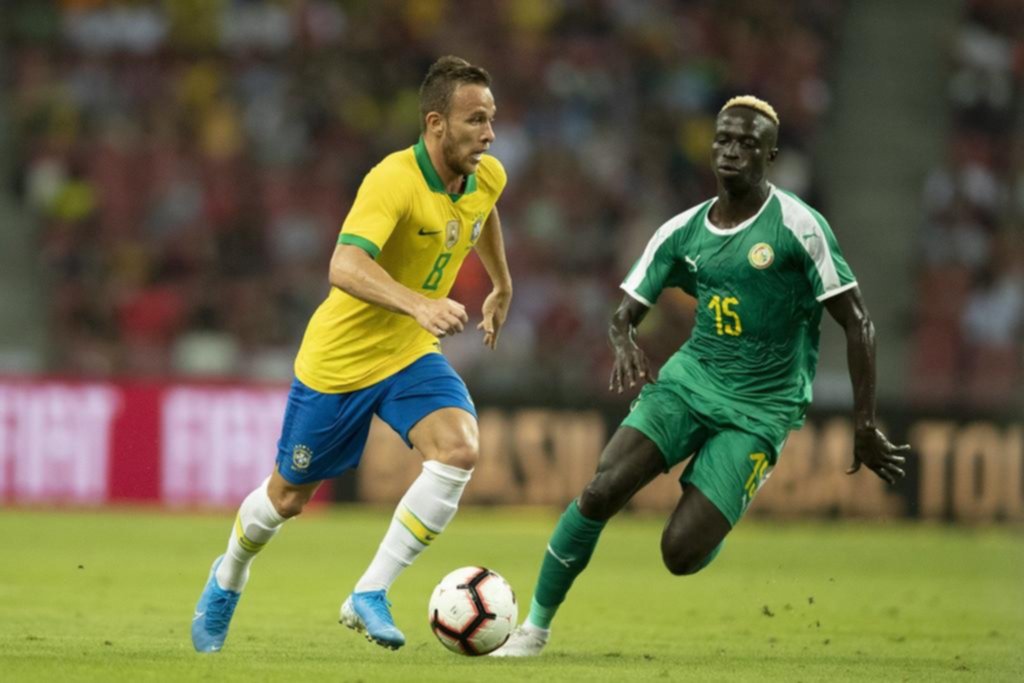 Brasil empató con Senegal y Neymar llegó al partido 100
