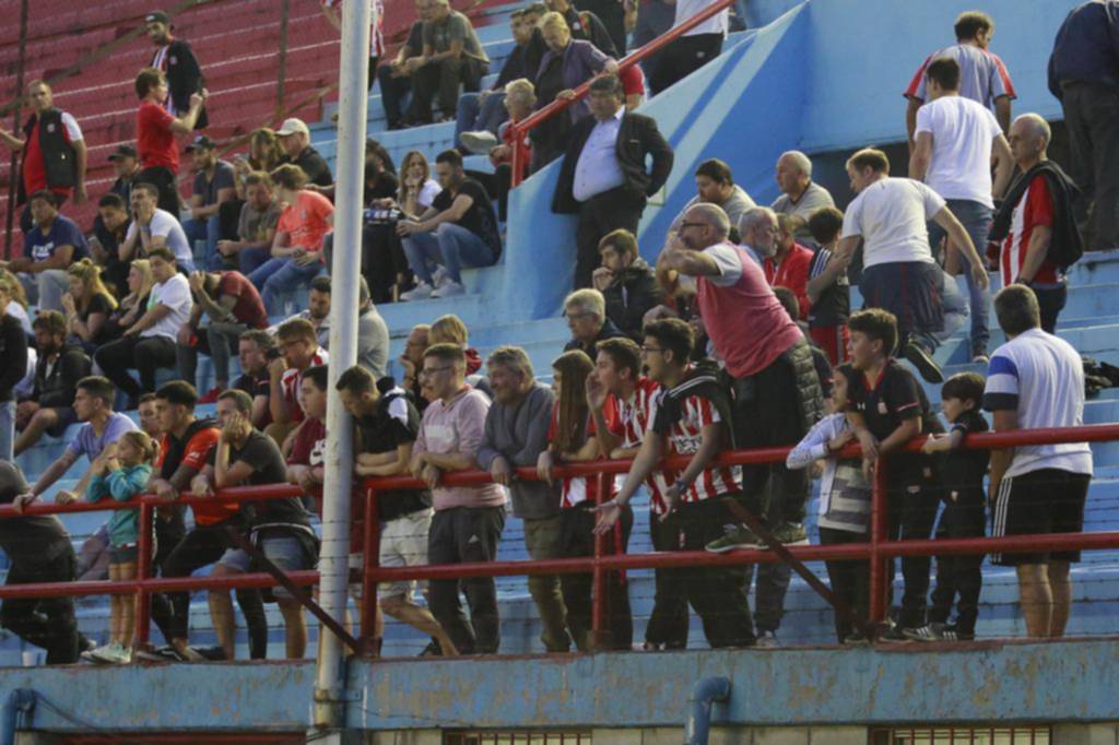 Los hinchas albirrojos pasaron por todas las emociones que existen