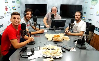 Ya largó... LA ESCUDERÍA! En vivo hasta las 18 por La Redonda 100.3