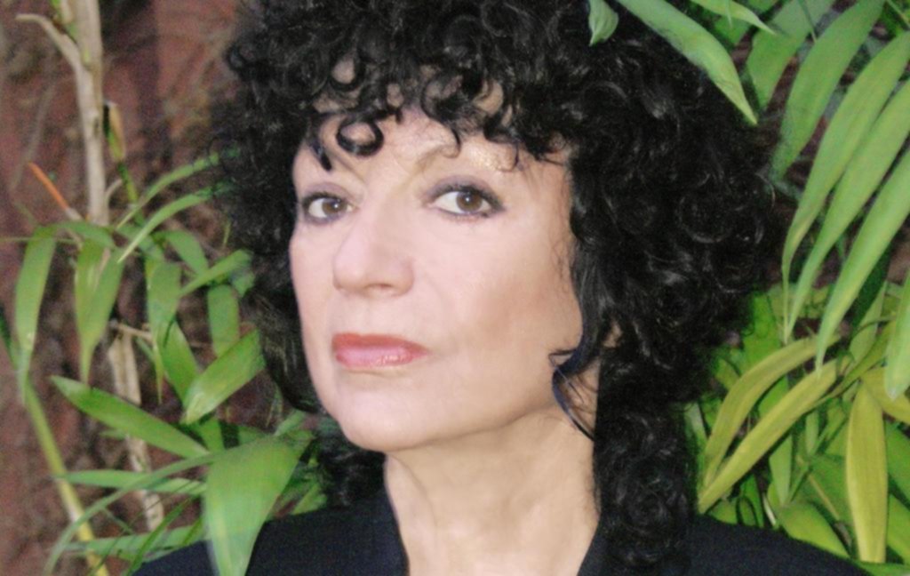 La escritora Luisa Valenzuela ganó el Premio Carlos Fuentes