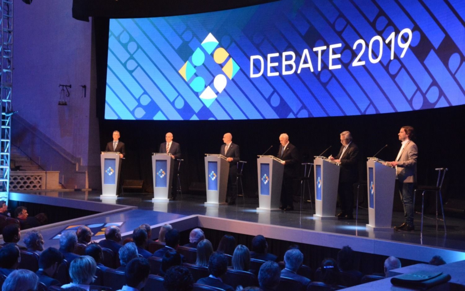Críticas y elogios el día después del debate, donde las principales fuerzas se asumen como ganadoras