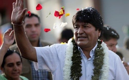 Evo pidió a la OEA que revise la elección en Bolivia y prometió balotaje si se detecta fraude