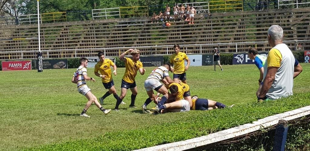 La Plata se despidió del Nacional de Clubes con una goleada ante Tucumán LT
