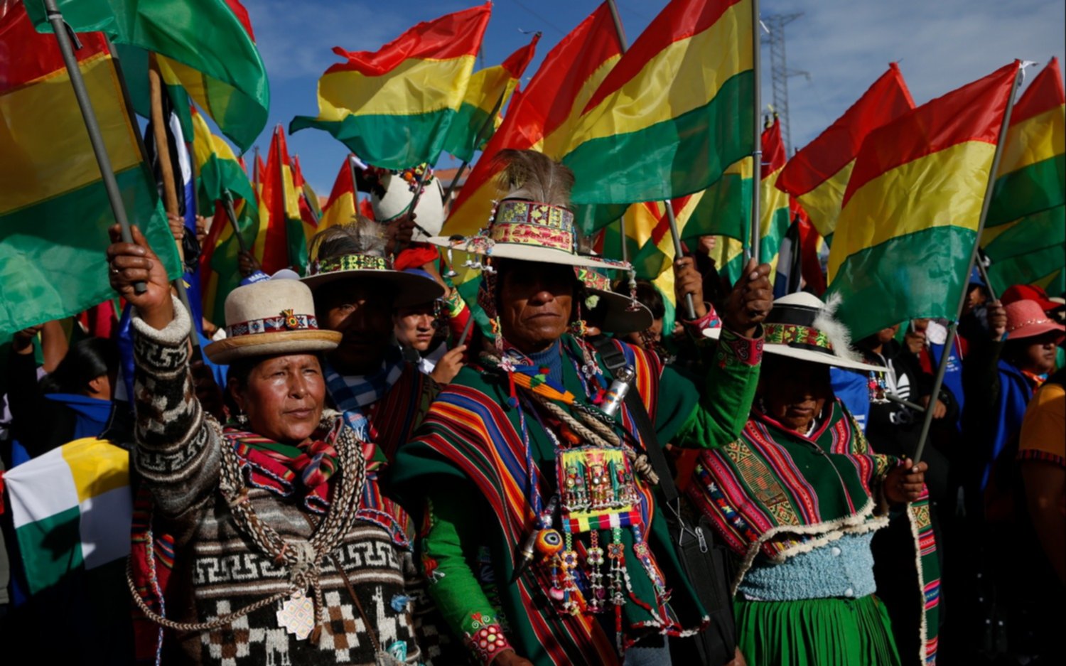 Segunda semana de protestas a favor y en contra de Evo Morales
