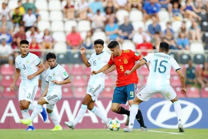 Empate positivo del Sub-17 frente al subcampeón España