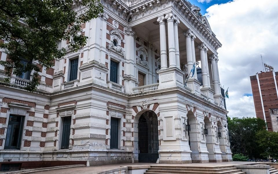 Provincia: estatales van a la Justicia por la reapertura de paritarias