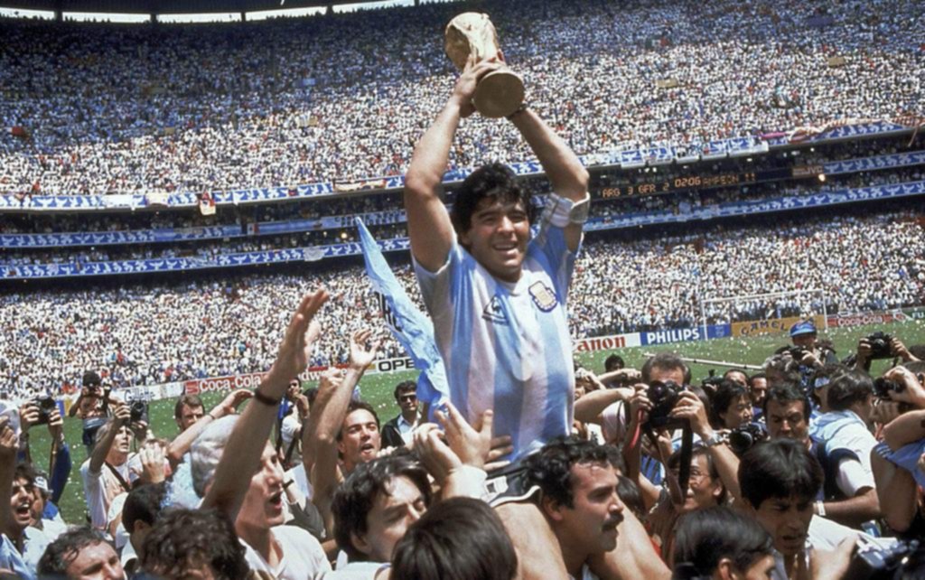 59 momentos que marcaron la vida del 10
