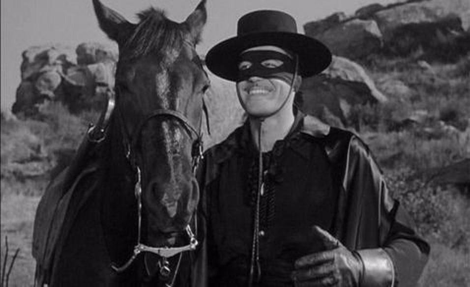 Golpe al corazón: El Trece saca del aire a “El Zorro”