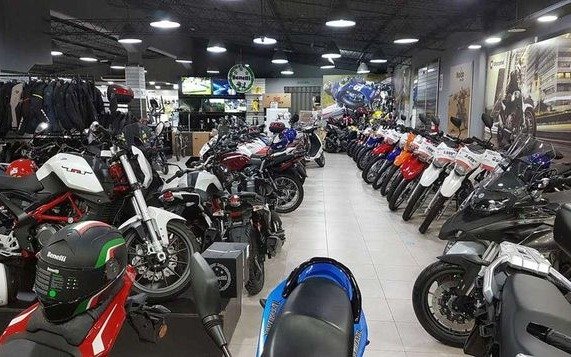 La venta de motos cayó casi un 40% interanual en octubre