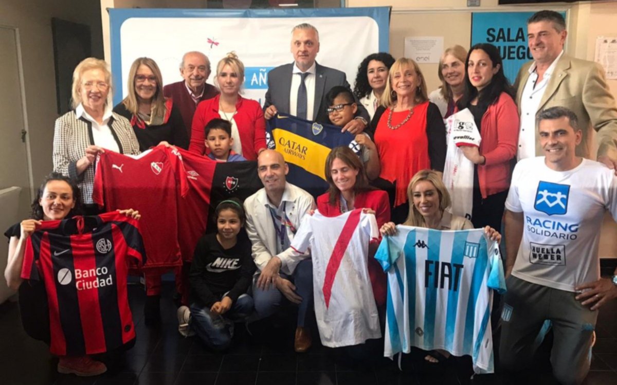 El regalo de los clubes de la Superliga para los chicos del Hospital Garrahan