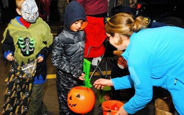 Piden en EEUU no interactuar en Halloween para evitar contagios de coronavirus