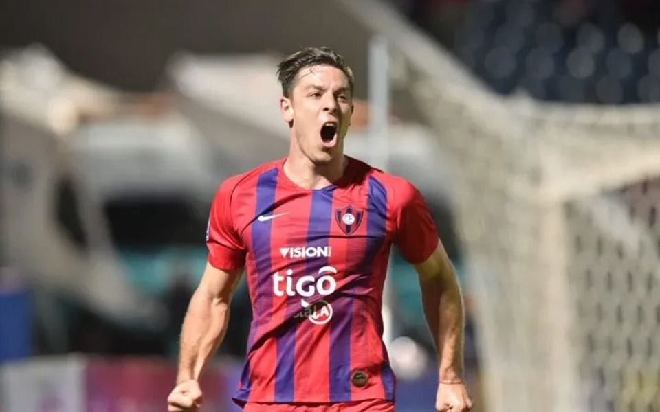 "Si me llama Riquelme sería un halago", valoró un delantero argentino de Cerro Porteño