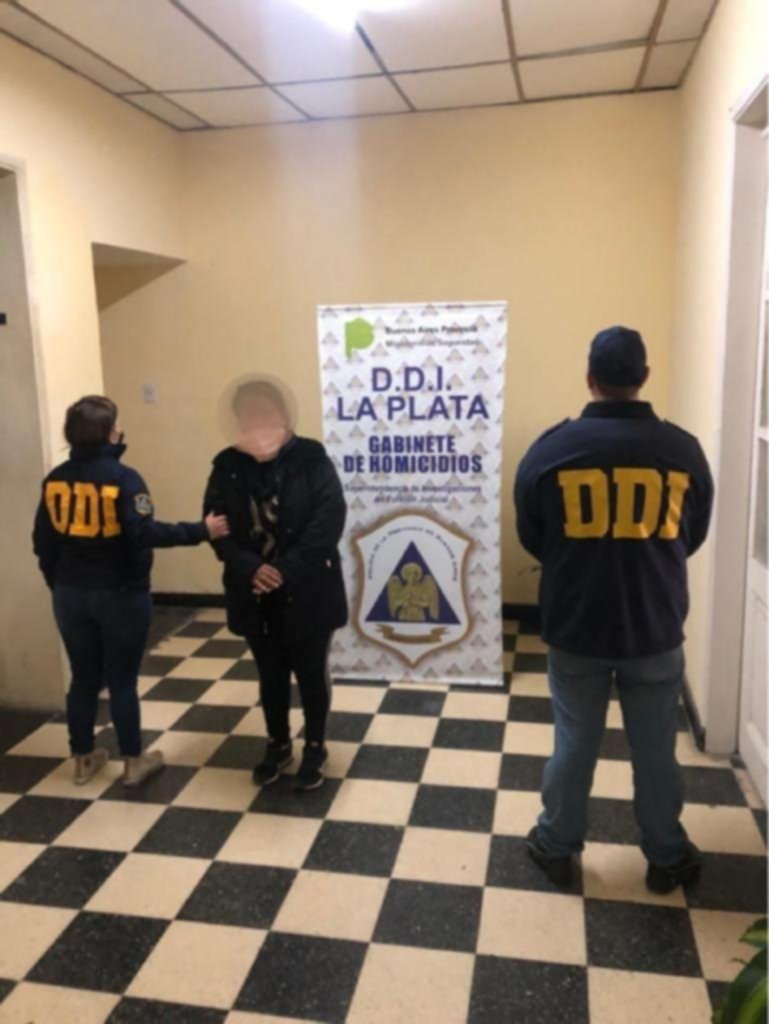 La acusan de matar al ex porque estaba con dos mujeres y le dieron domiciliaria