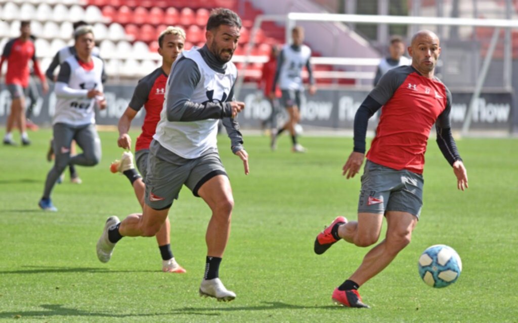 En 57 y 1 hubo fútbol: los titulares de Estudiantes ganaron por 2-0