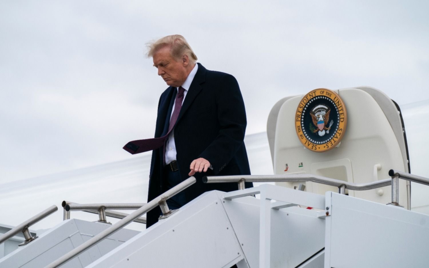 "El estado de Trump es muy preocupante” y las próximas 48 horas serán críticas”