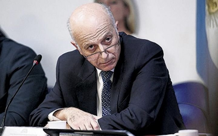 El Procurador Casal dictaminó que los jueces no deben ser desplazados
