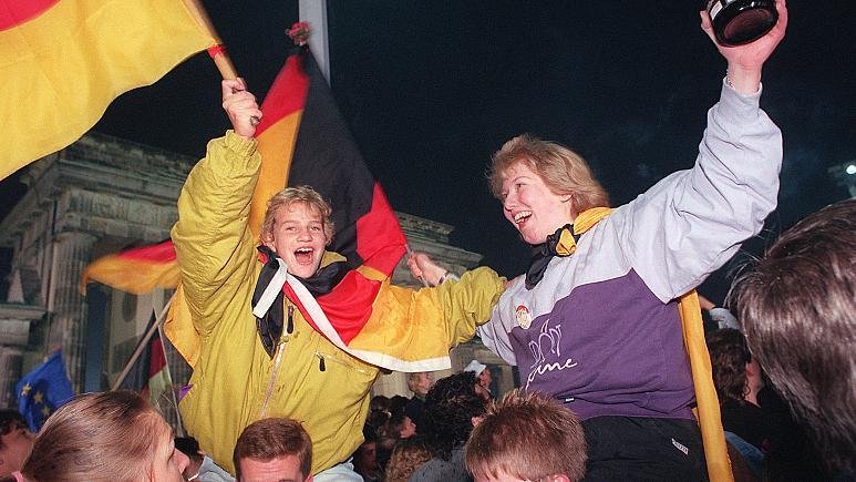 Alemania conmemoró 30 años de unidad con festejos limitados por la pandemia