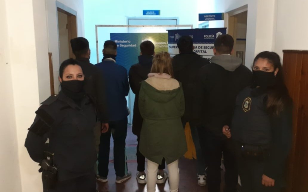 Violencia en la "zona roja": recibió dos puñaladas y fue internado de urgencia en el San Martín