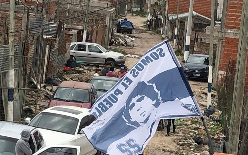 La campaña Dale Lobo llegó hasta la cuna de Maradona en Fiorito