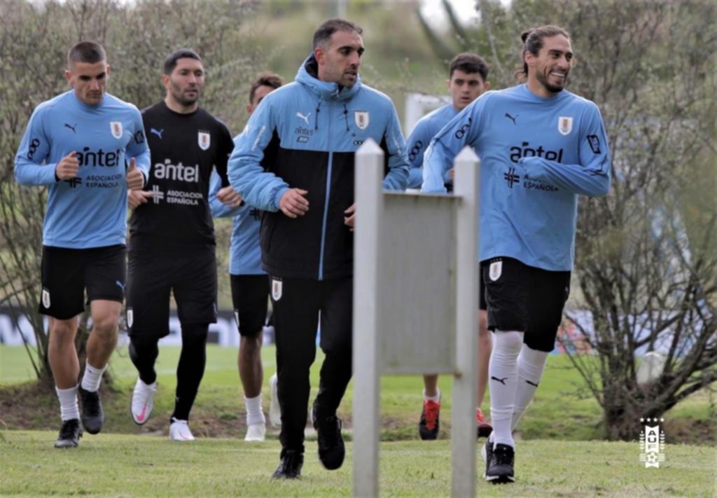 Uruguay, ante Chile y Paraguay-Perú