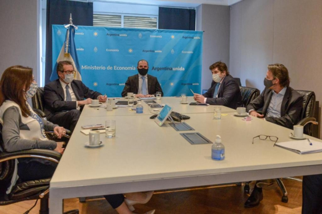 La UIA pidió bajar impuestos pero desde el FMI le dijeron que no hay mucho margen