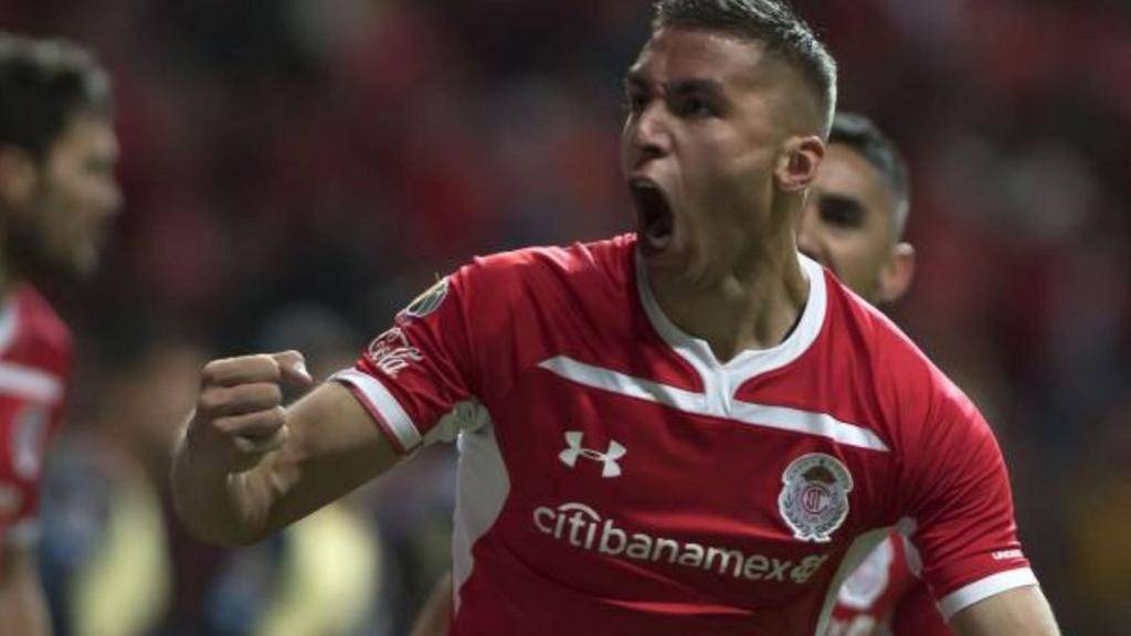 El Pincha apura por Tobio para el fondo