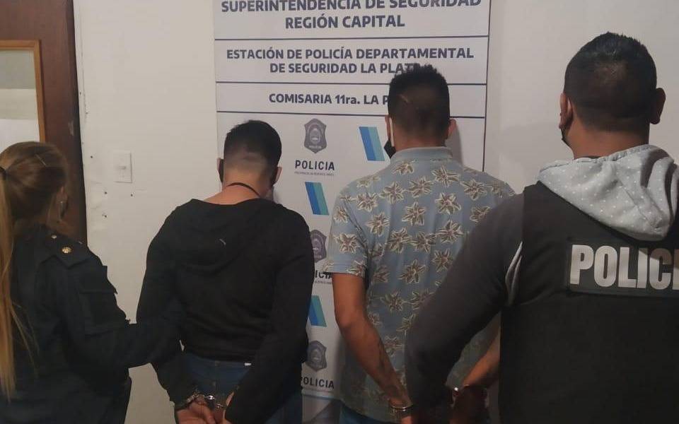 Detuvieron a una pareja por robar utensilios de cocina en un hipermercado