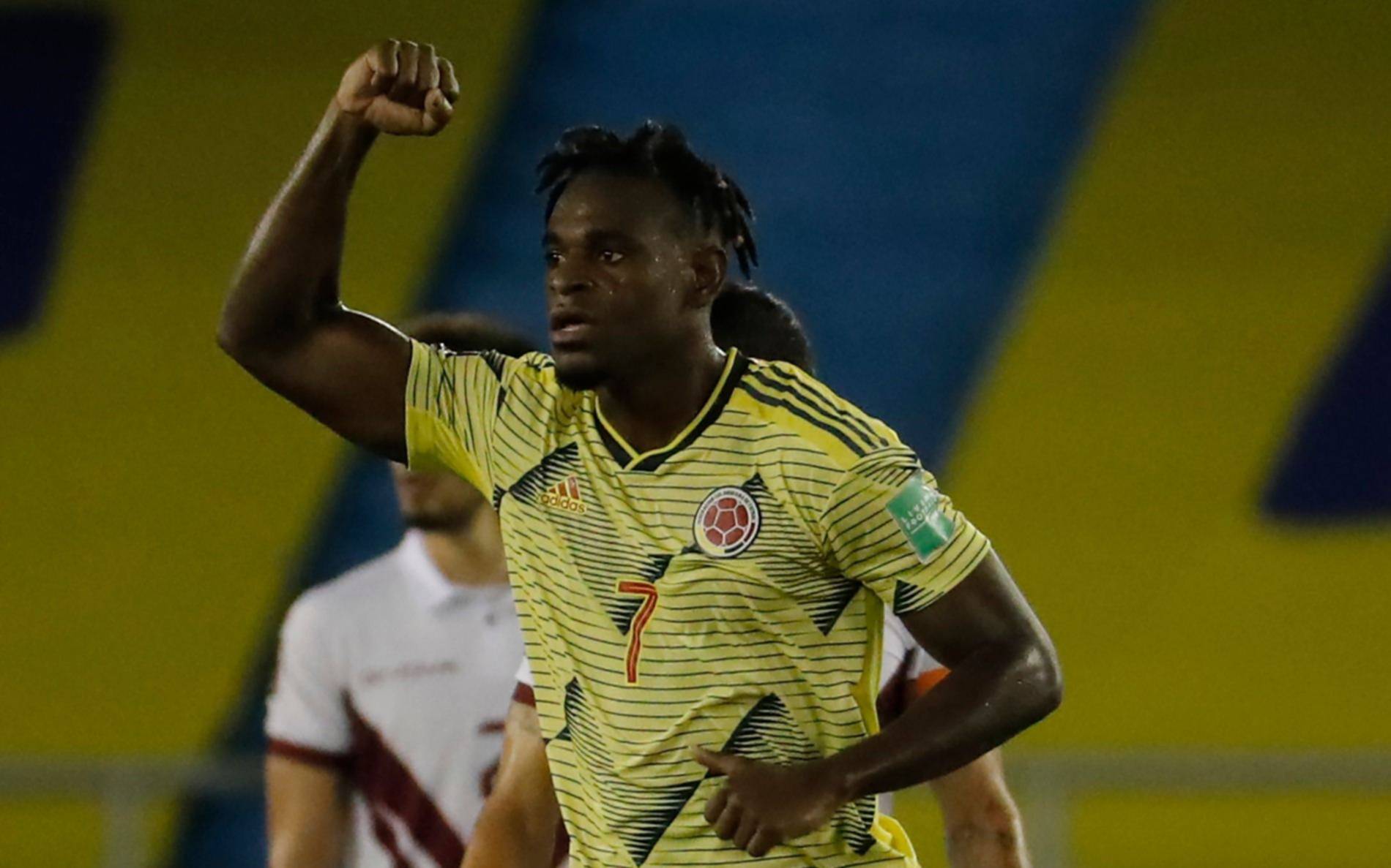 Colombia goleó a Venezuela en Barranquilla; un gol fue del ex Estudiantes Duván Zapata