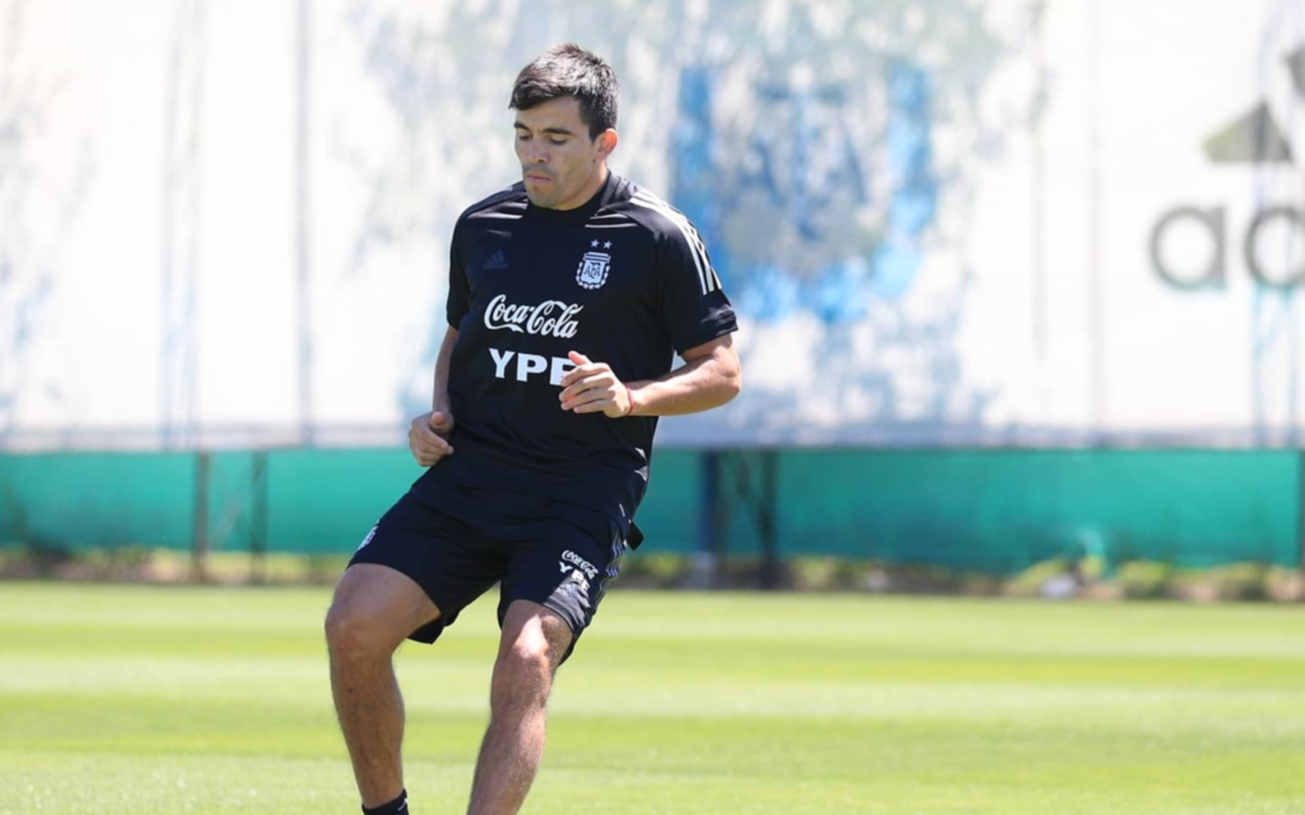 Scaloni espera por la recuperación de Acuña pensando en el partido ante Bolivia en La Paz