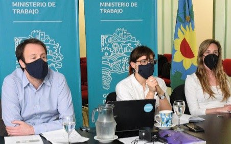 Suteba, Feb y Udocba aceptaron la propuesta salarial del 15% de aumento de la Provincia