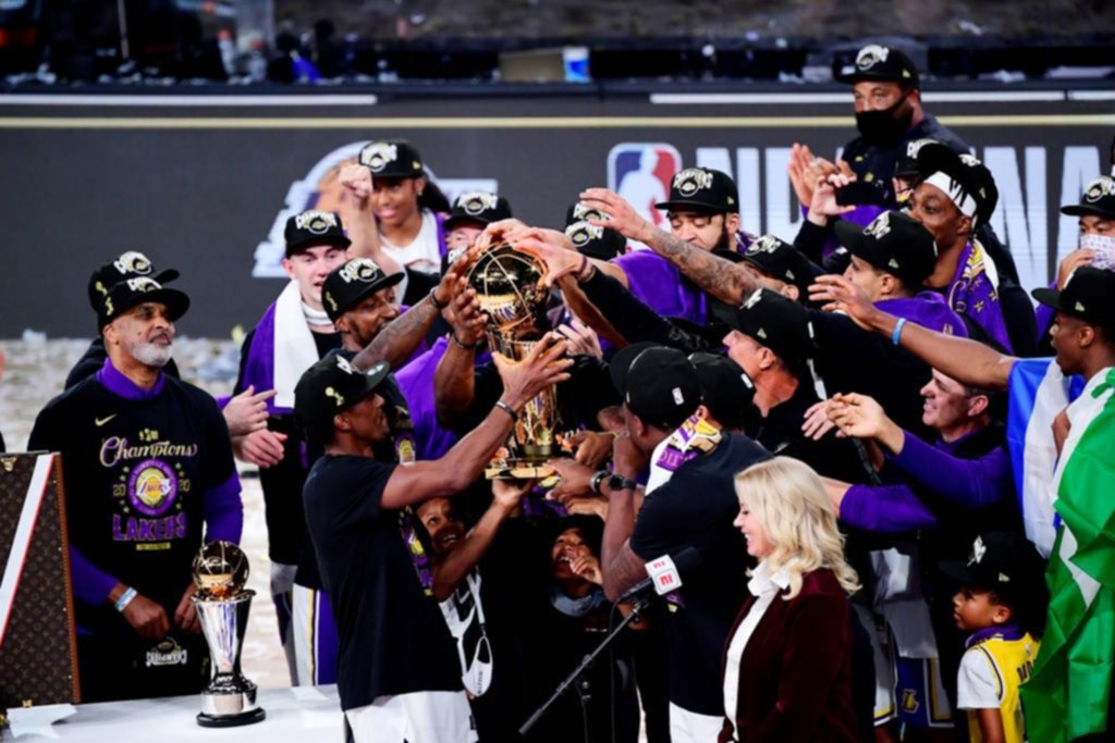 Lakers borró de la cancha a Miami, liquidó la final y llegó a su 17mo título en la NBA