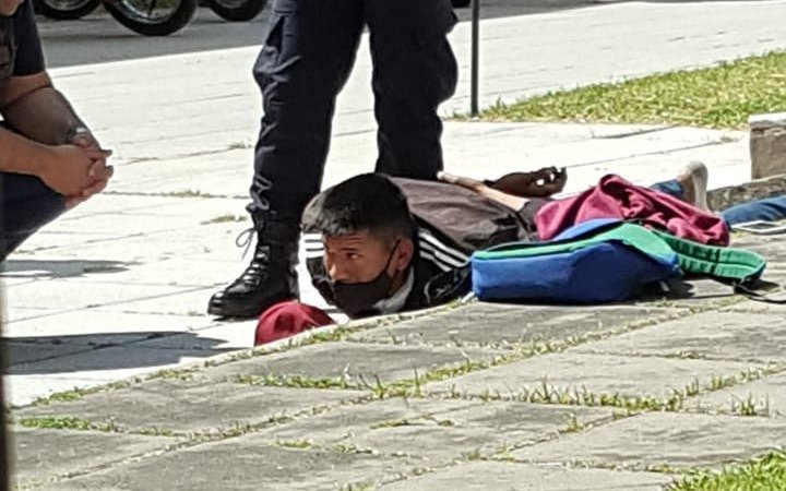 Cayó un ladrón de bicicletas que tenía de punto a trabajadores del Ministerio de Seguridad