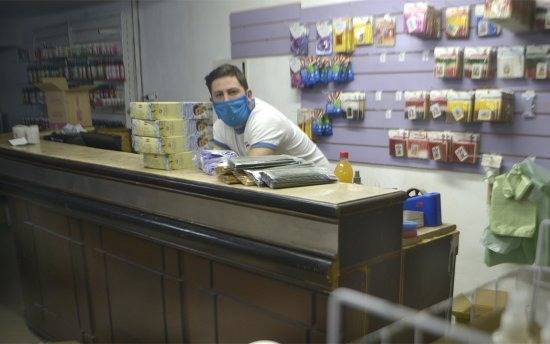 El bar que se transformó en una santería atendida por "Messi"