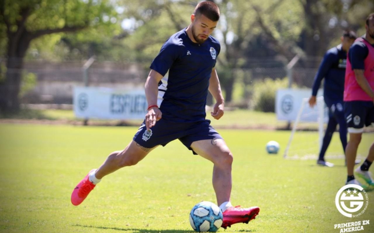 Informe Tripero: mañana ante Riestra y el sábado con Racing