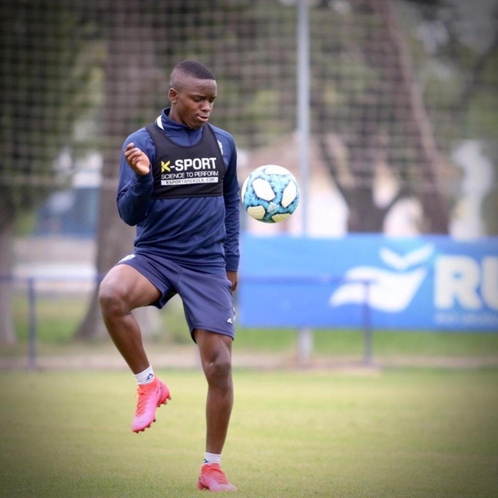 Johan Carbonero tuvo su primera práctica como nuevo jugador del Lobo