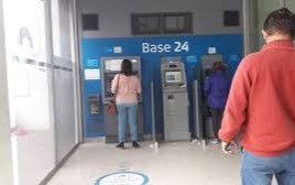 Un banco aceptó devolver dinero y anular el préstamo a una ciber estafada platense